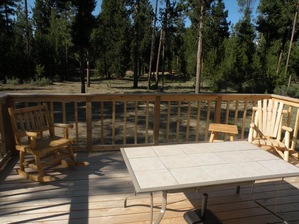 Cozy Cabin Lapine Ла Пайн Екстериор снимка